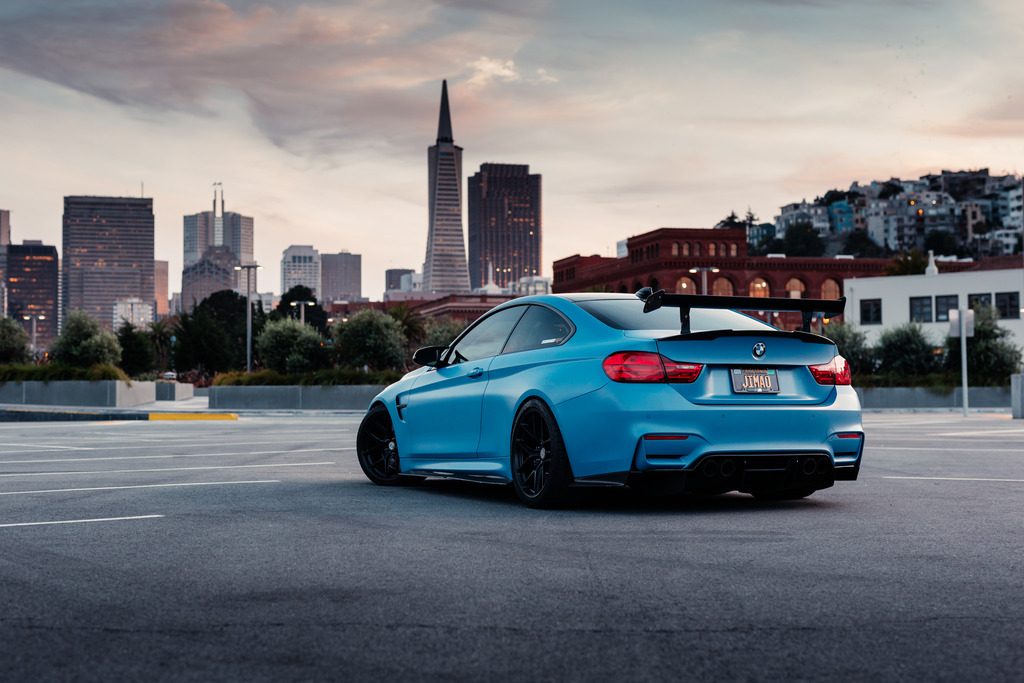 Frozen Yas Marina Blue Bmw M Is The Ultimate Smurf Carscoops