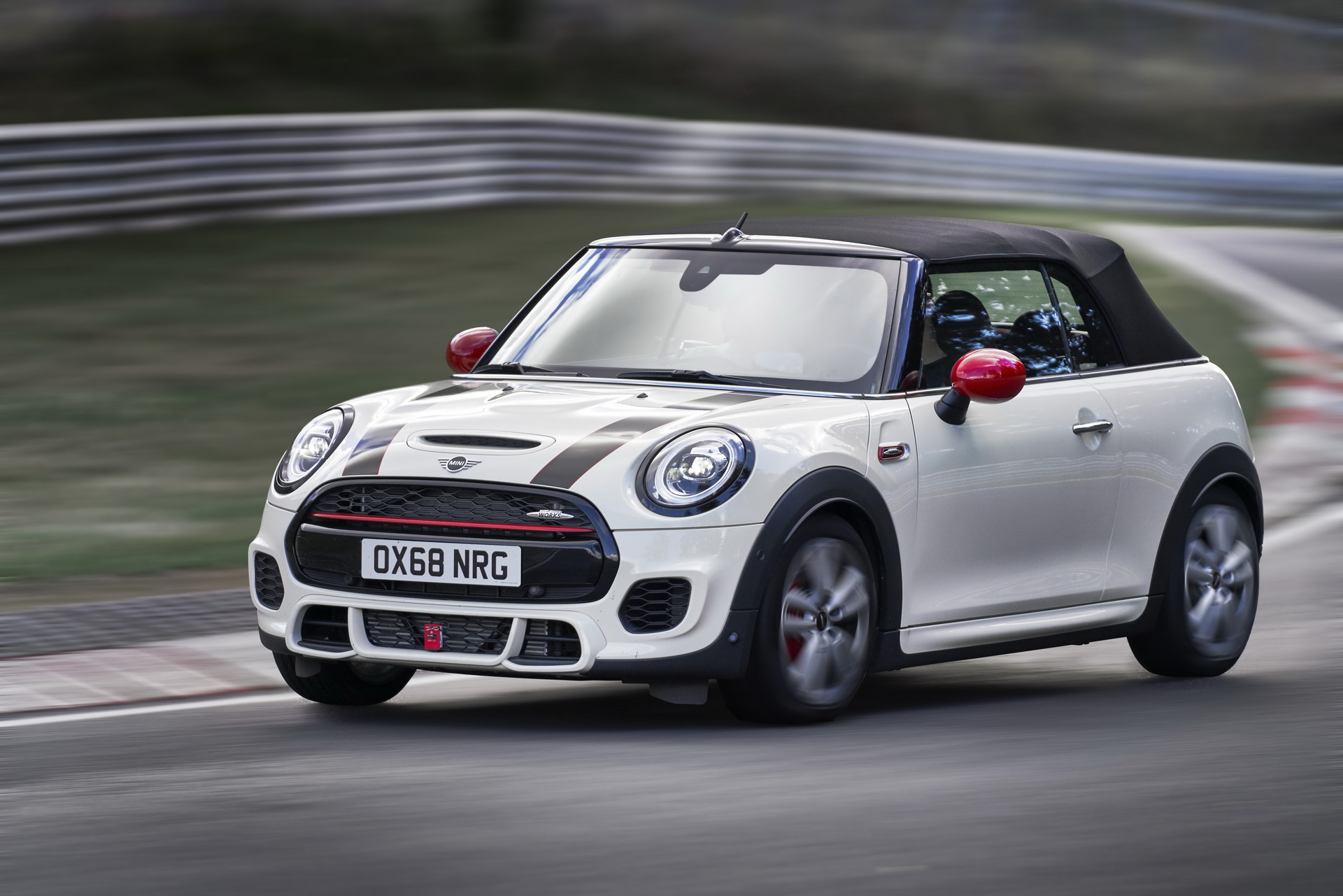 Mini Reveals Updated 2019 Cooper S JCW For Europe Carscoops