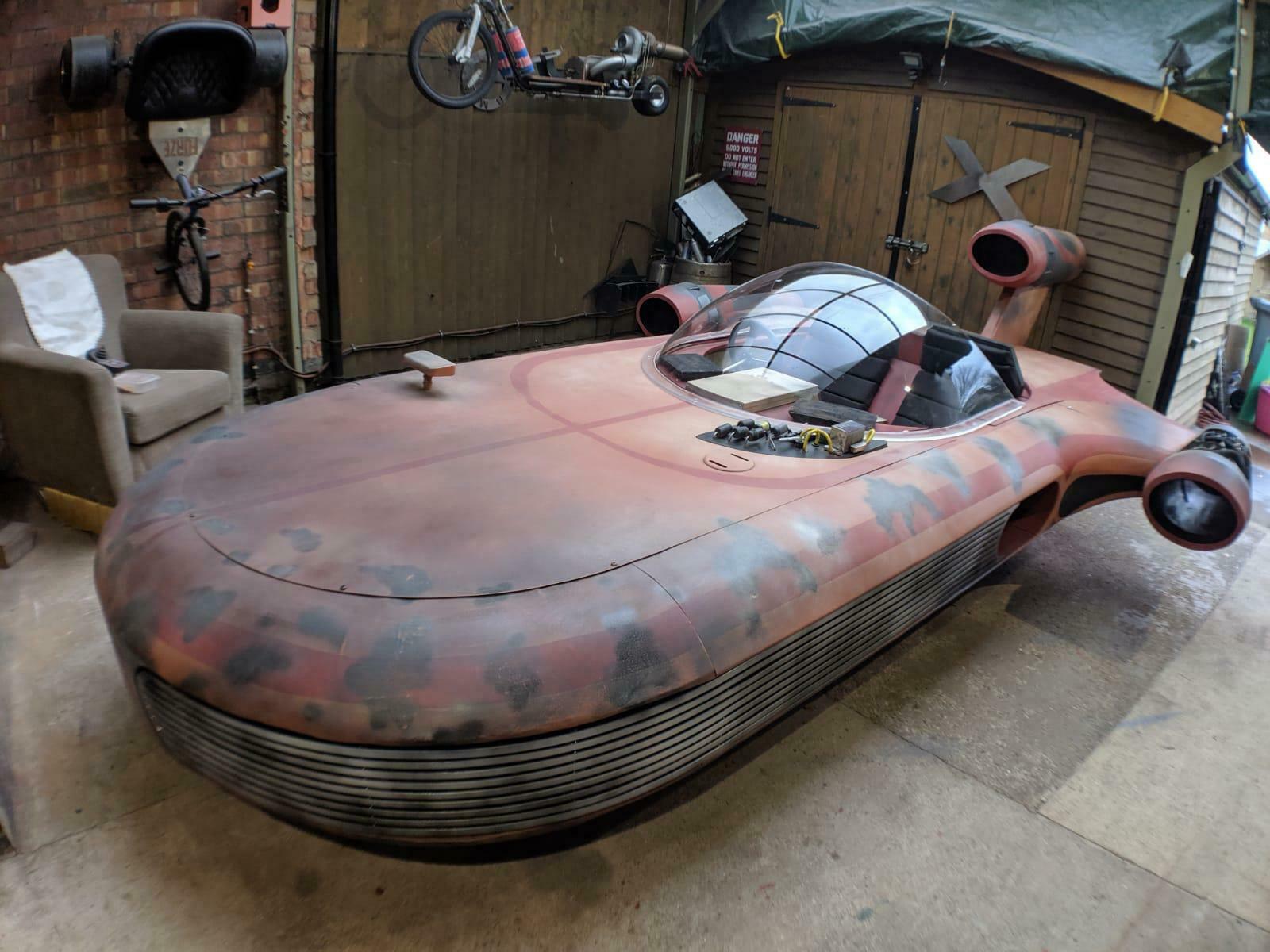 Man Builds A Driveable Star Wars Landspeeder In His Garage Carscoops