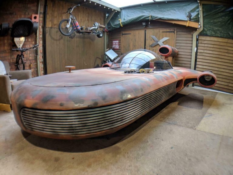 Man Builds A Driveable Star Wars Landspeeder In His Garage Carscoops