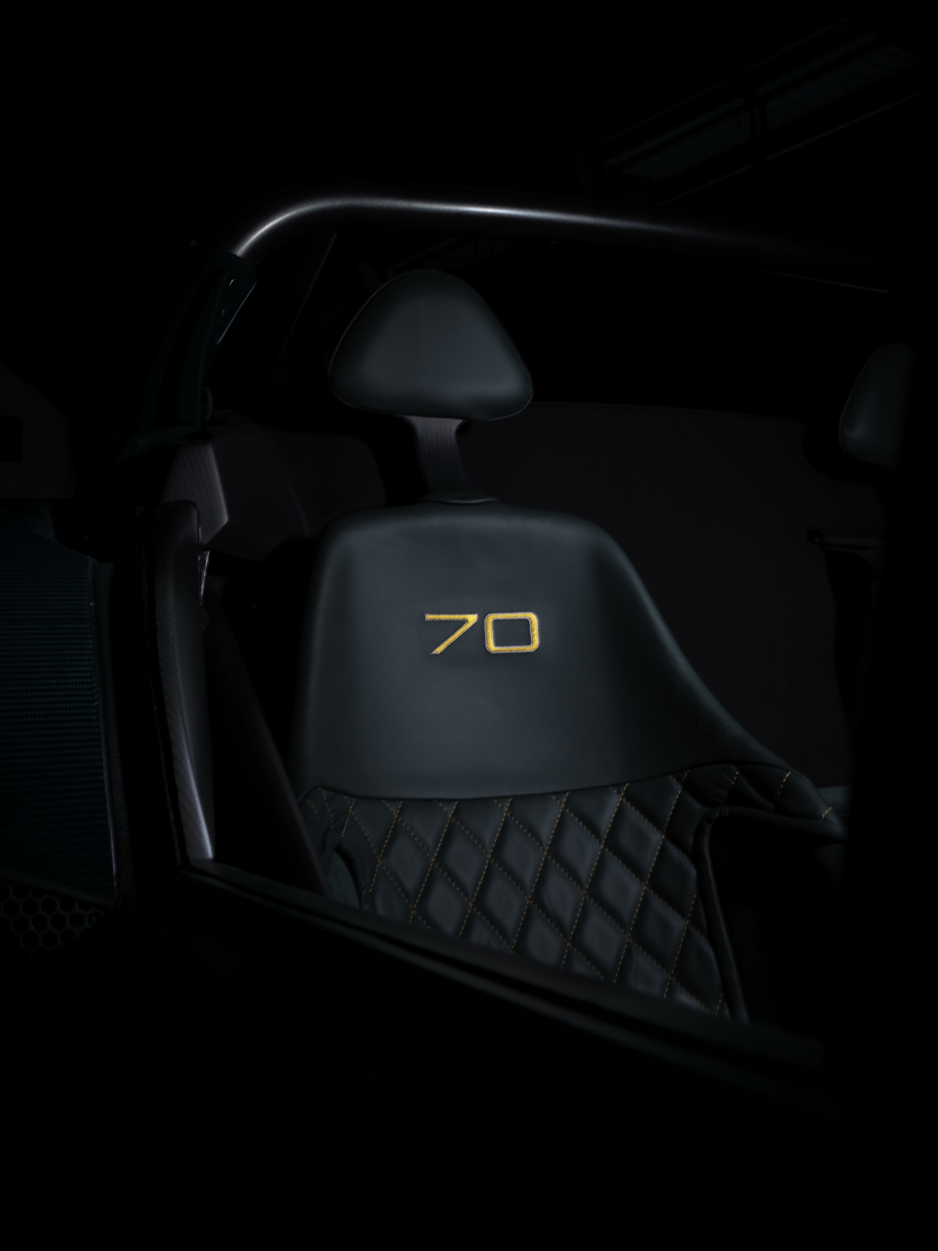 2021 Donkervoort D8 GTO JD70 Becomes Lighter With New Bare Naked Carbon