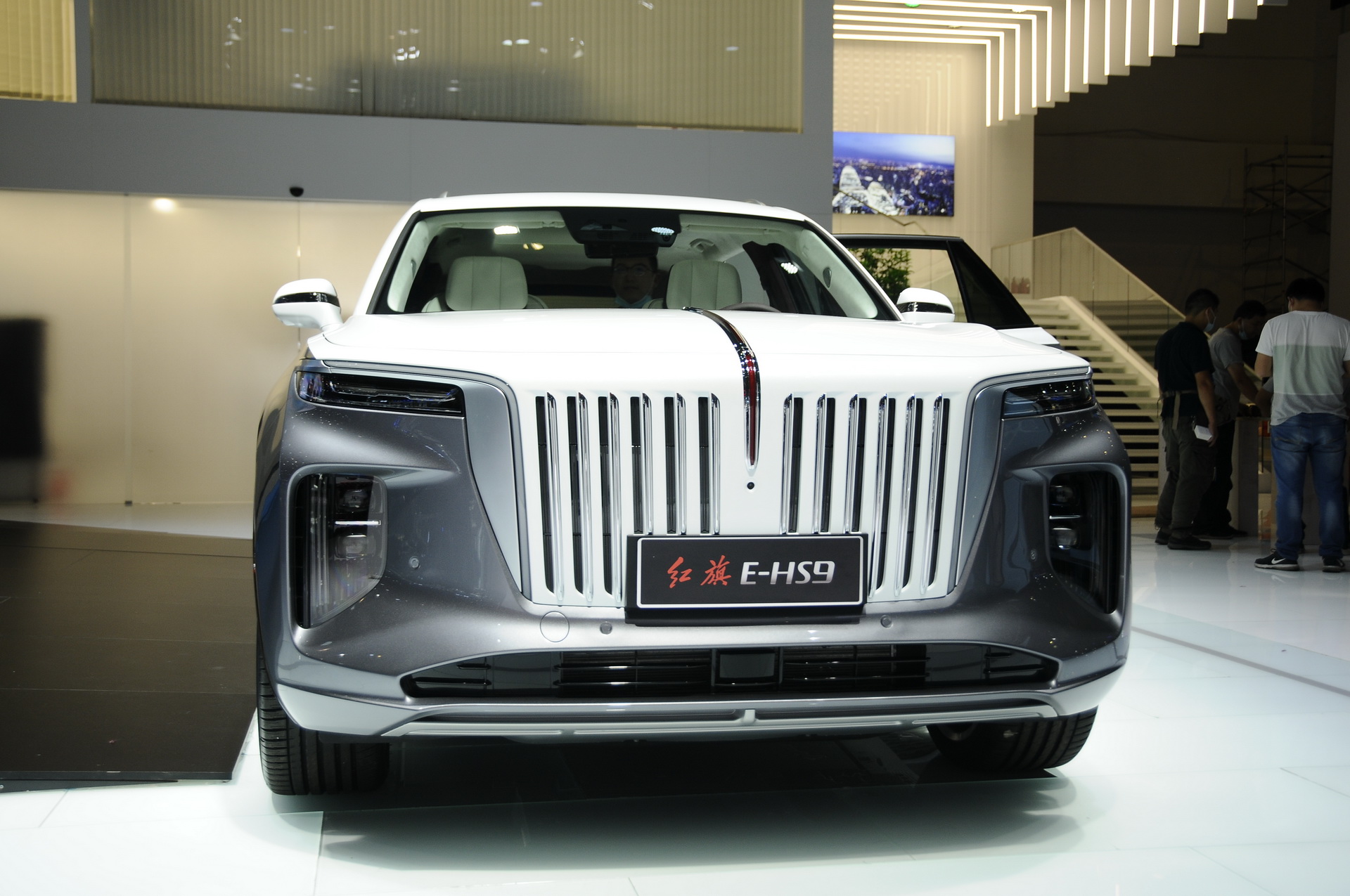 The Hongqi E HS9 Is An 80 000 Electric Luxury SUV For China With 317