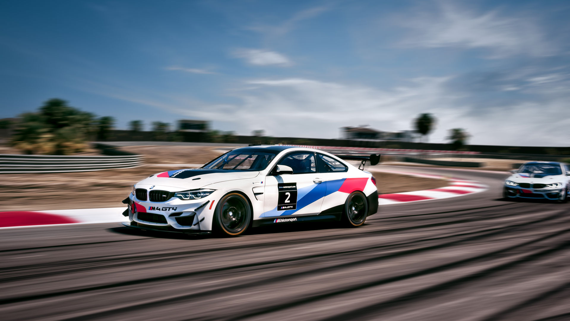 Drive An M Gt Racer At Bmw S Performance Center In California Carscoops