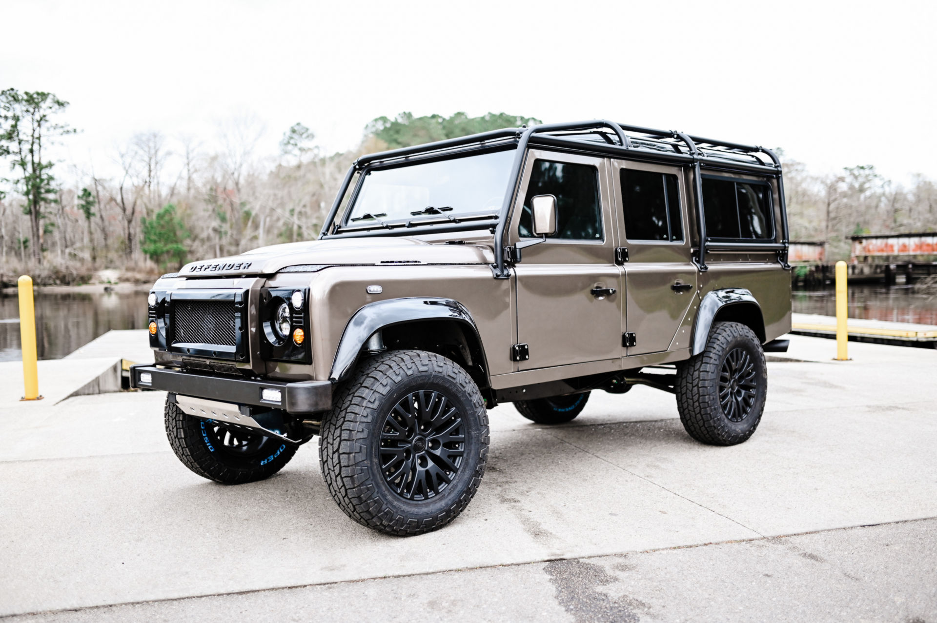 Osprey S Latest Land Rover Defender Restomod Has An Ls V Carscoops