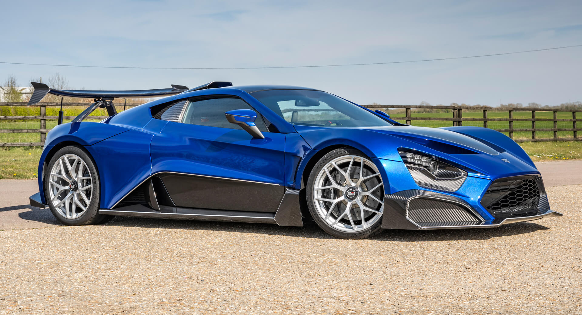 1 177 BHP Zenvo TSR S Hypercars UK Debut Celebrated In 104 Photos