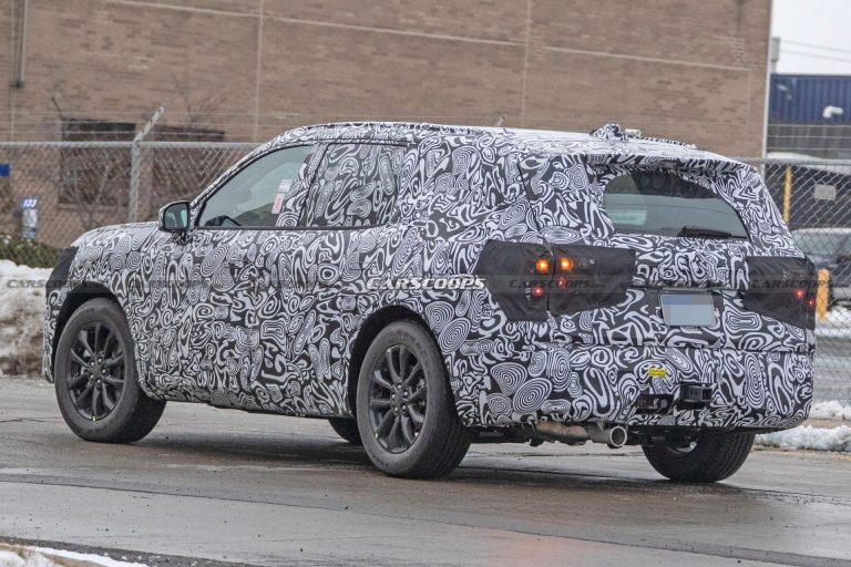 New Ford Crossover Spied Might Be The Fusion Active Carscoops