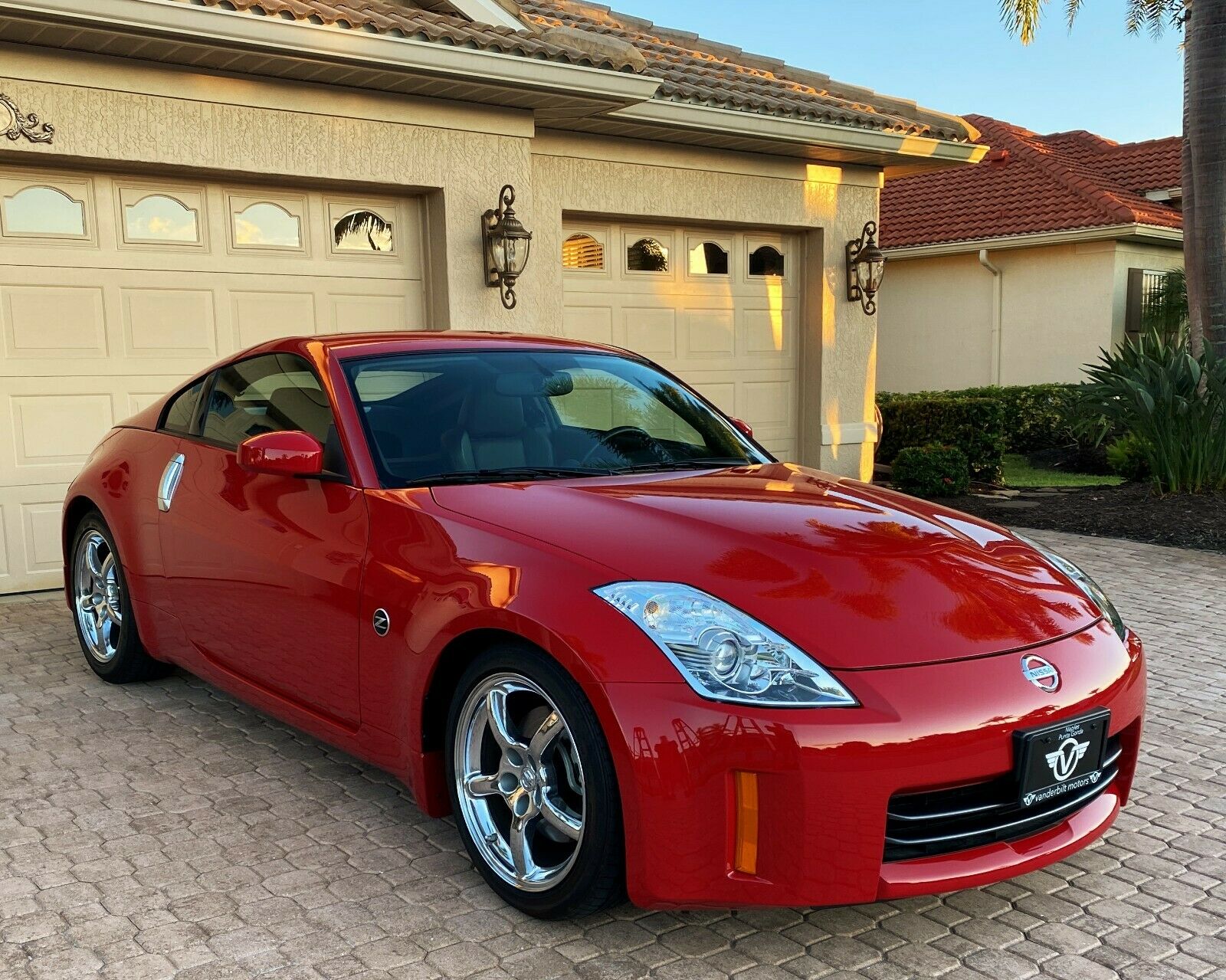 This Pristine 2007 Nissan 350Z Has Only Been Driven 2 138 Miles Carscoops