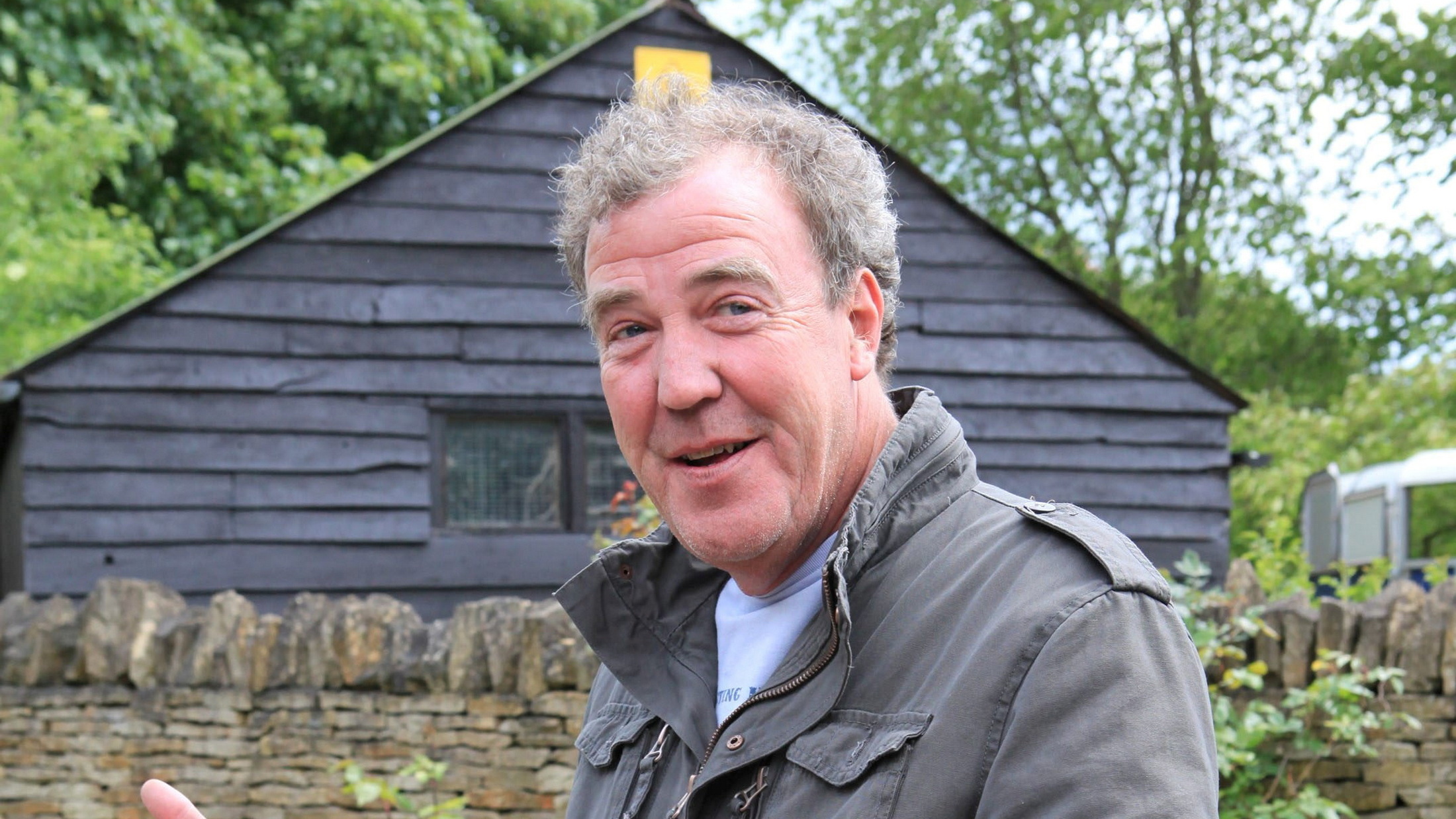 Jeremy Clarkson Says Hes Too Unfit Fat And Old To Keep The Grand