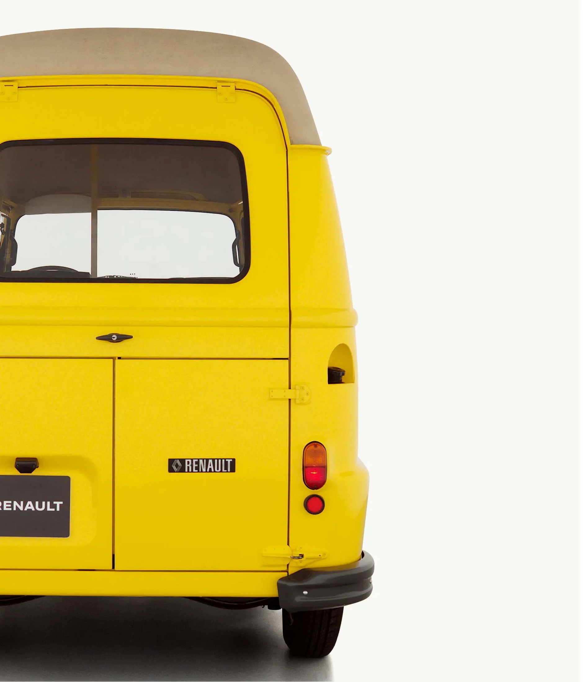 Renault Estafette Ev Is It Time For The Og French Vans