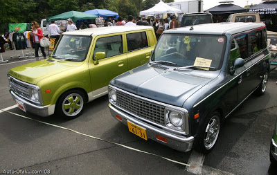  Japanese Mini Cars Replicating 1970’s Chevy & Dodge Vans