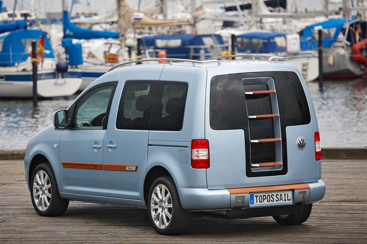 Volkswagen Caddy 2013 зад