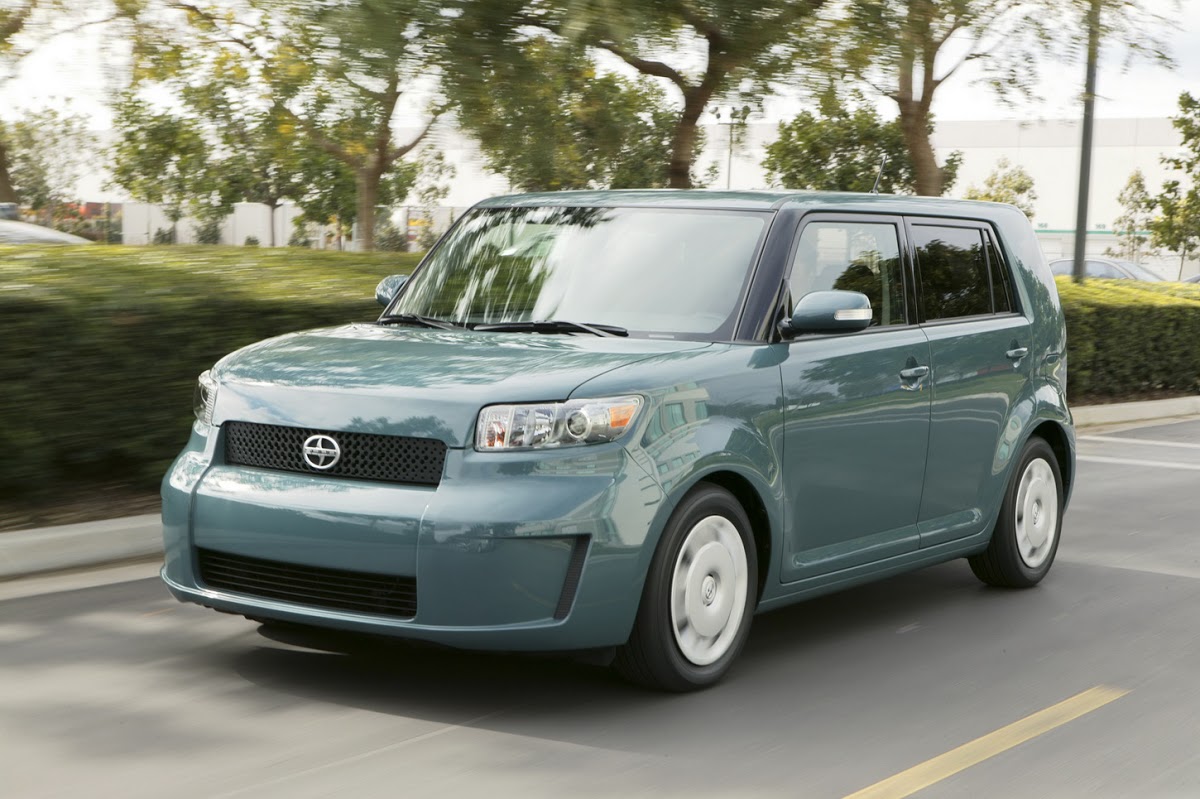 Scion xb фото