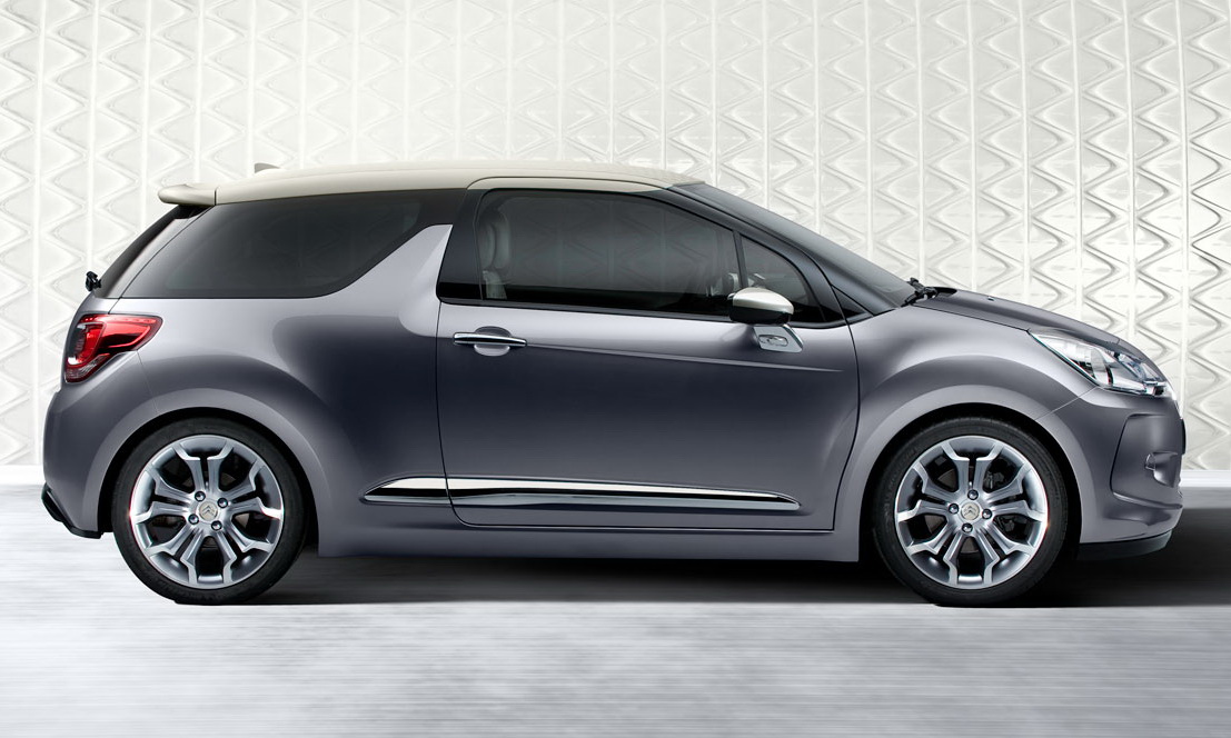 Les ds. Citroen ds3 2022. Ситроен дс3 серый. Расширитель Citroen ds3. Citroen ds3 Side view.