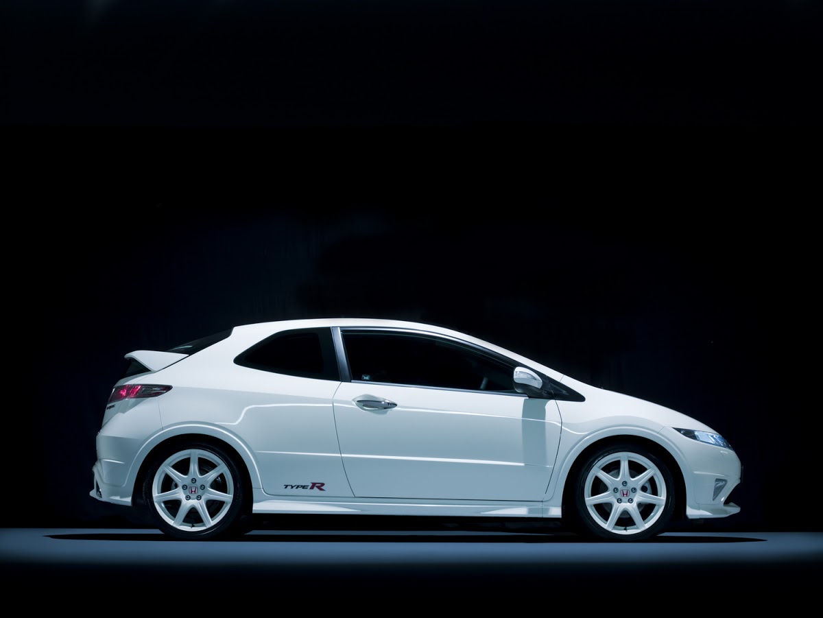 Honda Global  November 5 , 2009 Honda Releases the Civic Type R Euro in  Japan