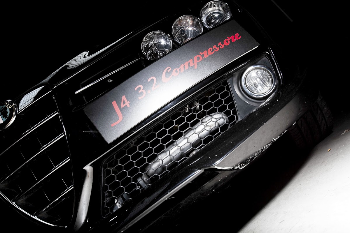 Beauty & Beast: Autodelta J4 2.2 C supercharged Alfa 159 - Autoblog