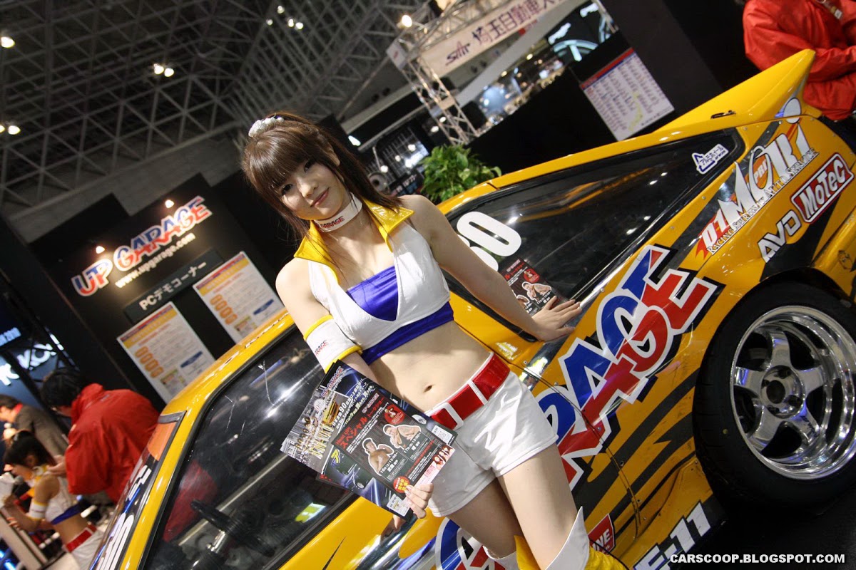 Токио 58. Автовыставка в Японии. Девушки зазывалки в Токио. Tokyo auto Salon 2007. Tokyo auto Salon girls.