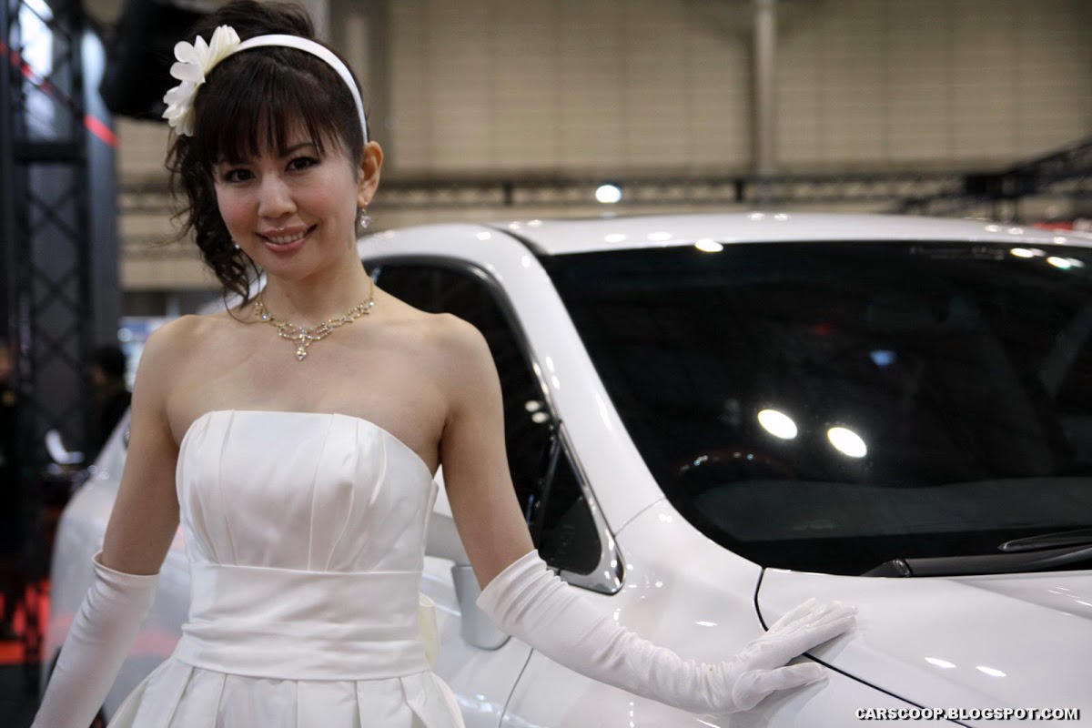 Токио 58. Автосалон в Токио девушки. Автовыставки в Корее. Tokyo auto Salon 2007. Tokyo auto Salon girls.