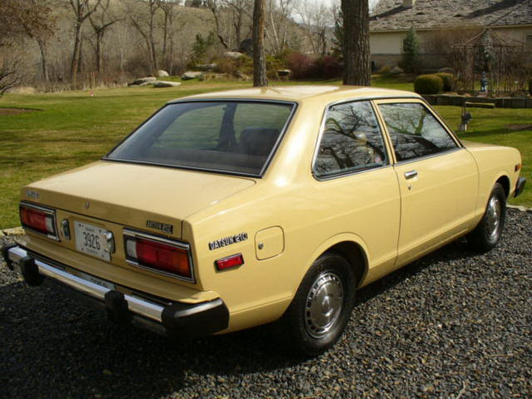 Nissan Datsun 1982