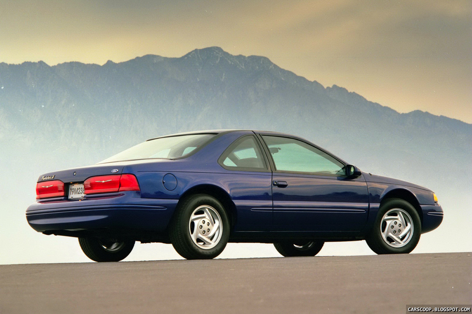 Eighth generation ford thunderbird