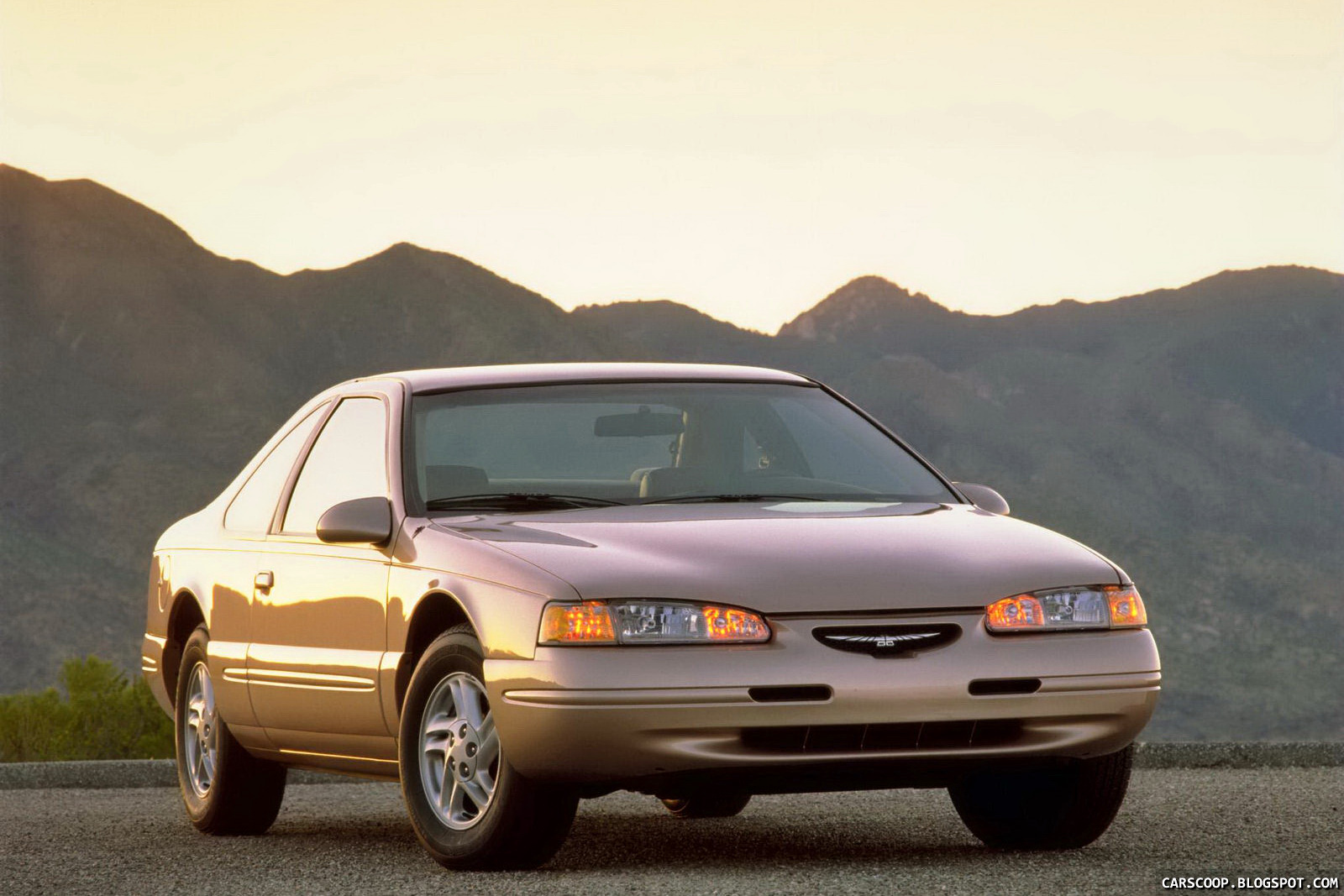 Eighth generation ford thunderbird