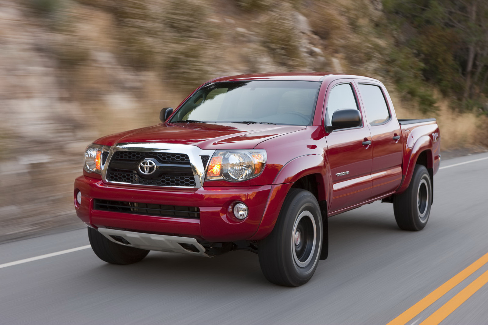 Toyota Spices Up Tacoma with SEMA-Inspired TRD Packages | Carscoops