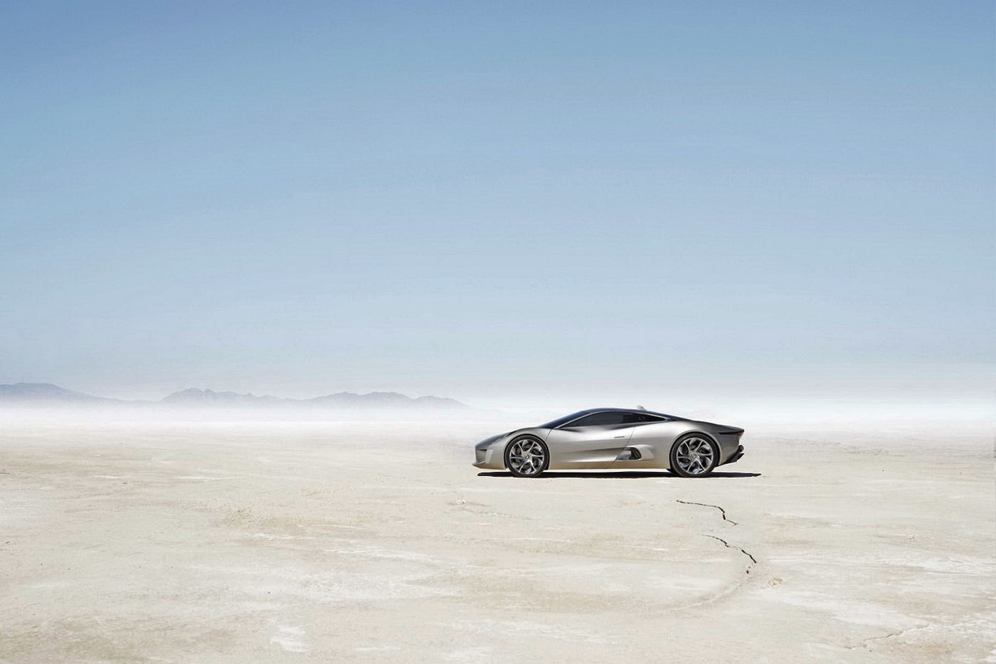 Paris Preshow: Jaguar's Micro-Turbine-Powered C-X75 Supercar Concept ...