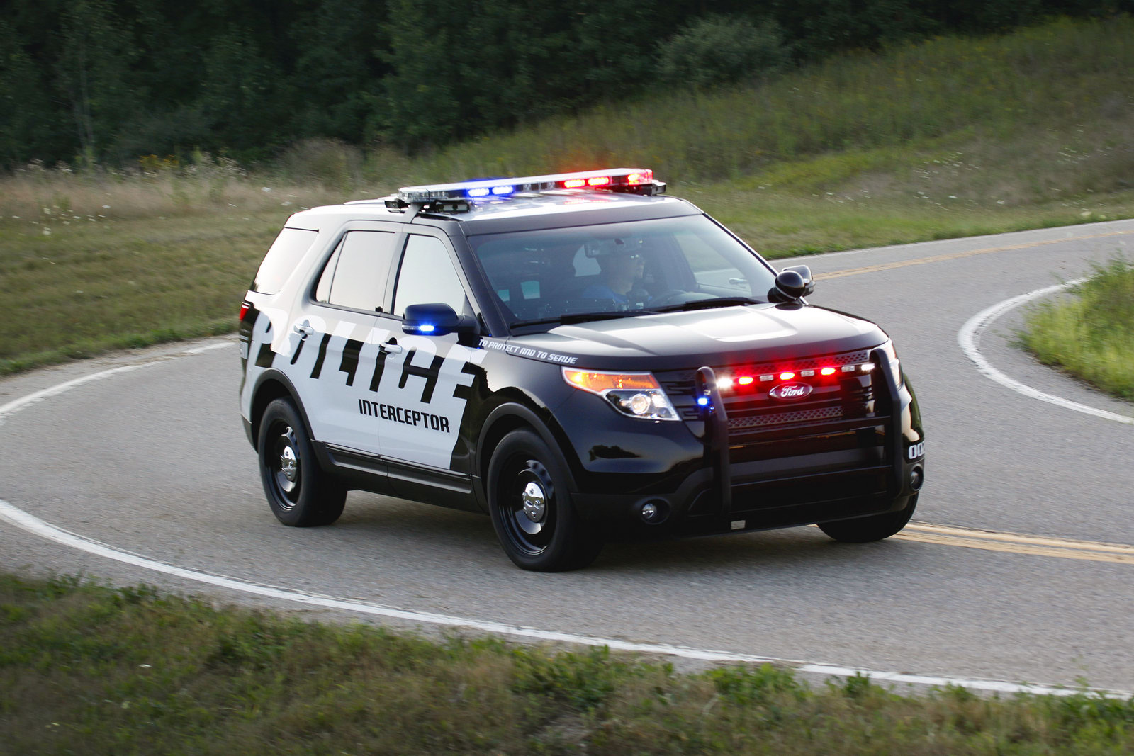 ford debuts 2011 explorer based police interceptor utility