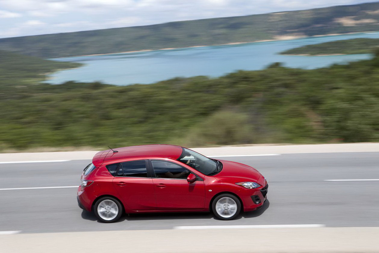 Mazda3 gets Revised 1.6-liter Diesel in Europe, Returns 4.4lt/100km or ...