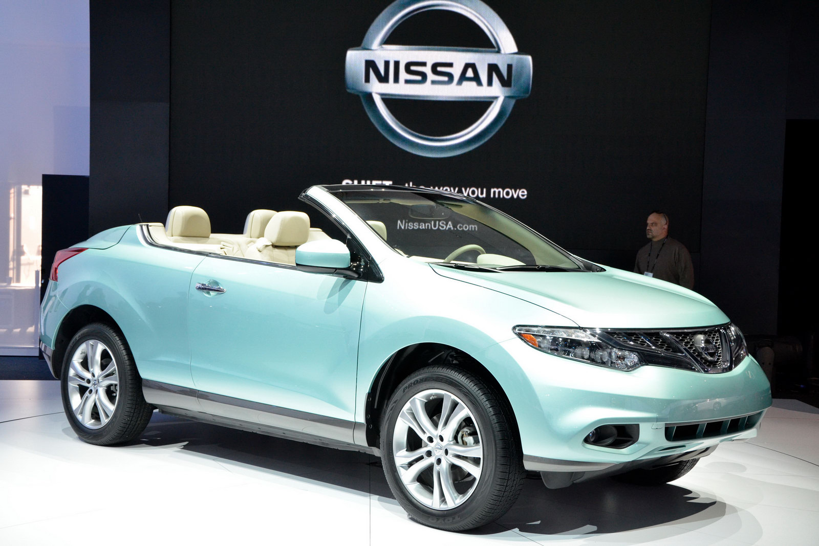 Nissan Murano CrossCabriolet Live Photos from LA Show Plus Video