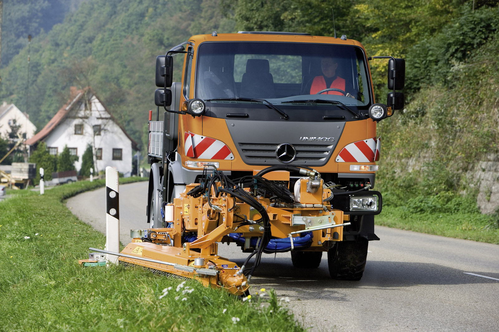 Mercedes Benz Unimog u 1000