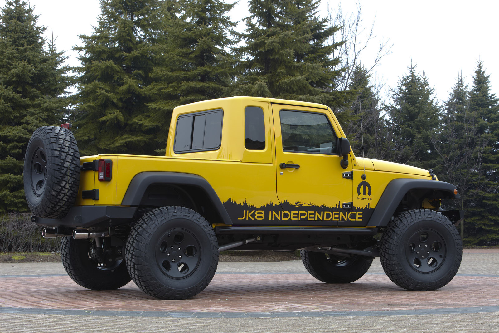 Jeep Wrangler JK8 Independence DIY Mopar Kit Allows Owners To Turn