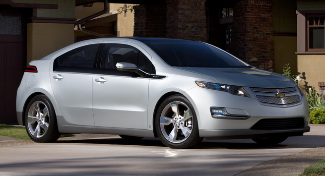  2012 Chevy Volt Launched in all 50 States, Base Price Drops More than $1,000