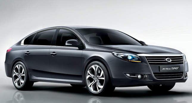  Renault Samsung Debut New SM7 Saloon in South Korea