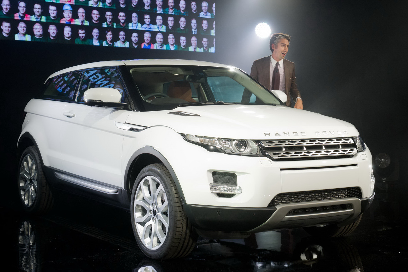 Range rover evoque запуск