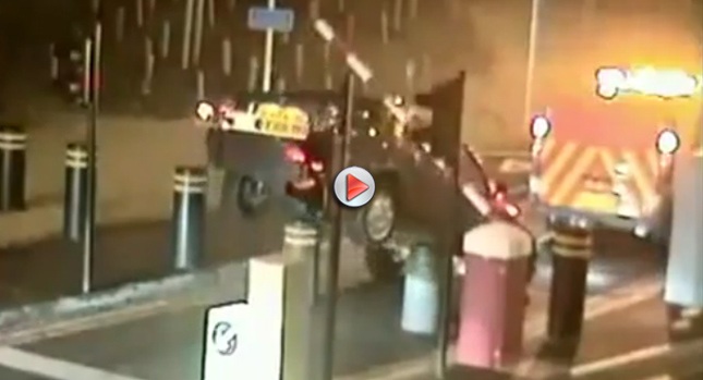  Fail: Tow Truck Driver Hits a Snag