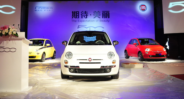  Fiat Marks 500 Launch in China with 100 “First Edition” Models