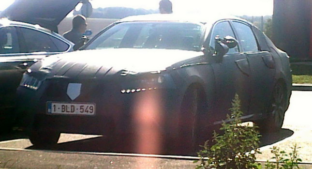  U Spy: 2013 Lexus GS Spotted Taking a Break in France