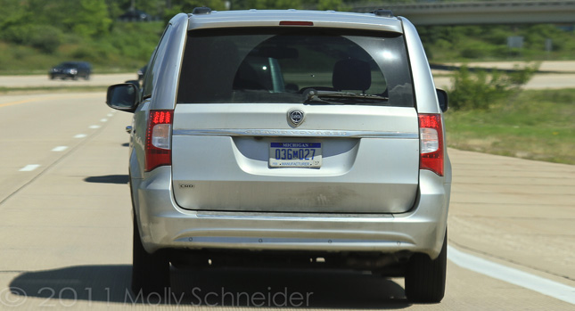  U Spy: Lancia Grand Voyager CRD Snagged on Michigan Highway