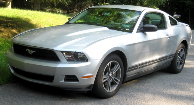  Britons Vote Ford Mustang as the World’s Manliest Car