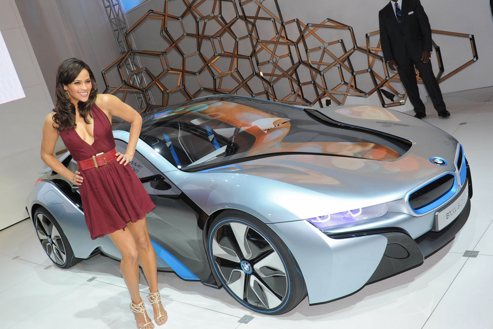 Mission Impossible: Paula Patton Tries to Add Some Beauty to BMW i3 and i8 Concepts at LA Auto ...