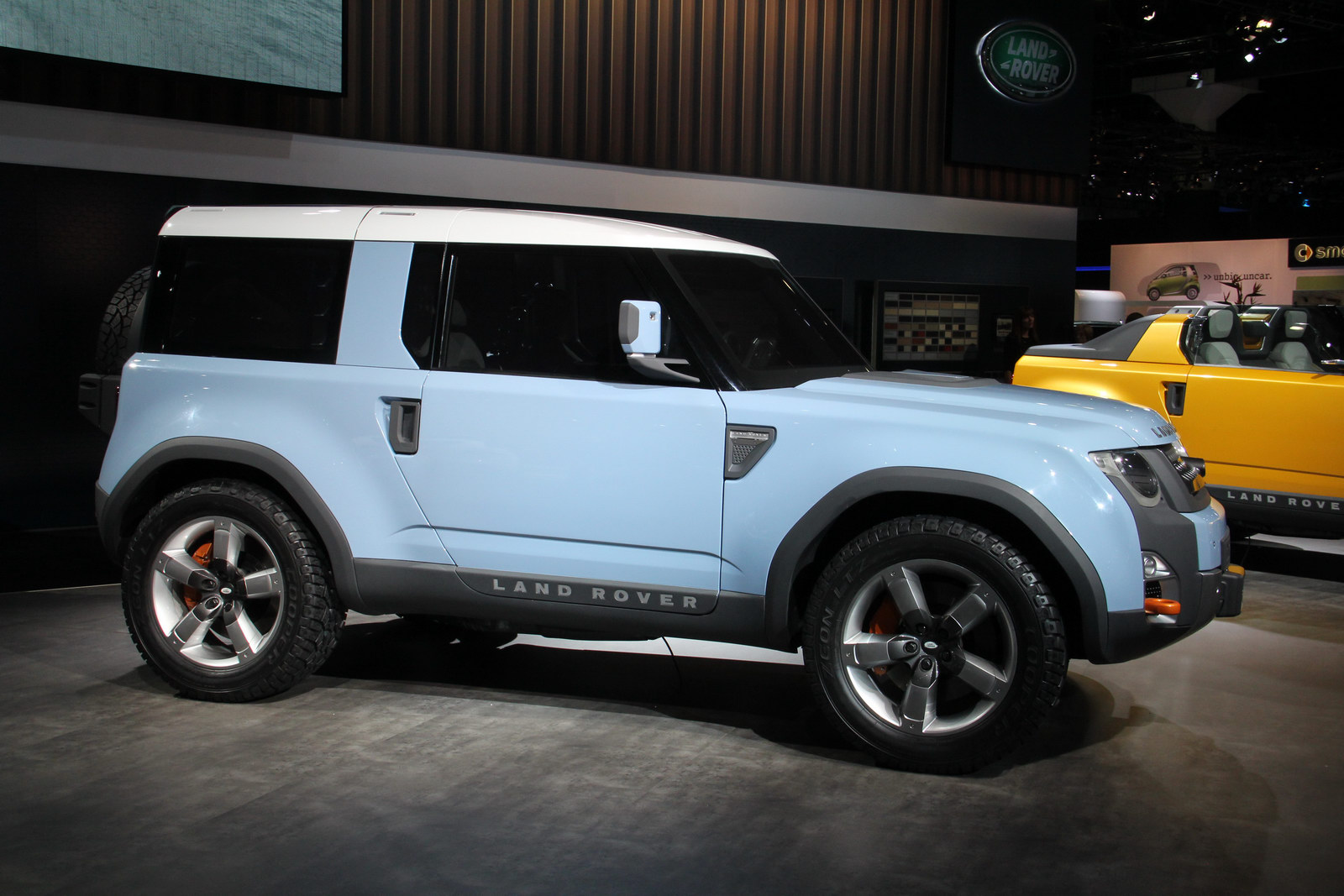 Dc 100 r. Land Rover dc100 Sport Concept.