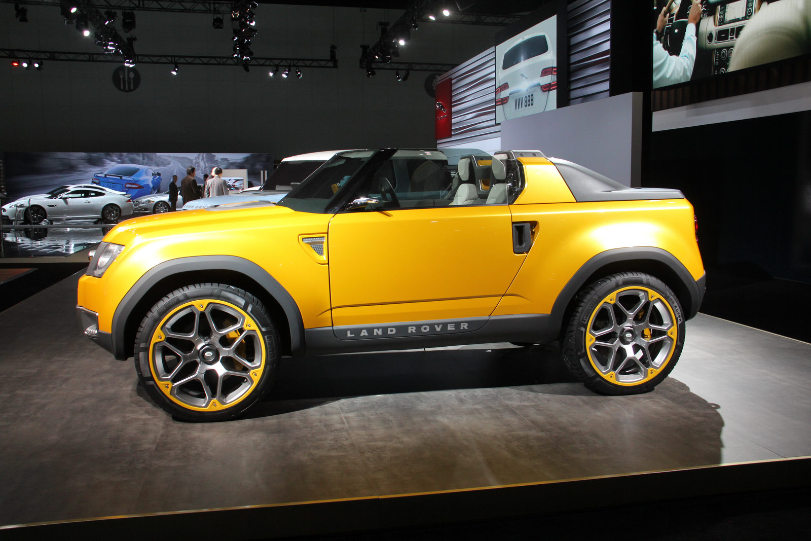 Land Rover dc100 Sport Concept