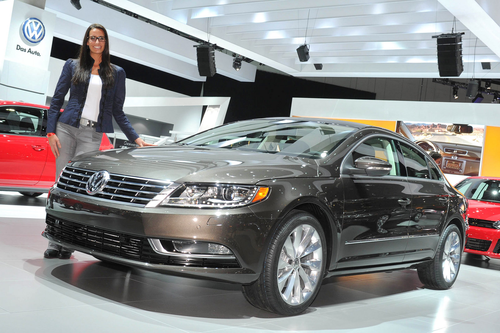 Facelifted 2013 Volkswagen CC Makes its World Premiere at the LA Motor Show