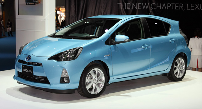  Live Photos of the New Toyota Aqua or Prius C from the Tokyo Motor Show