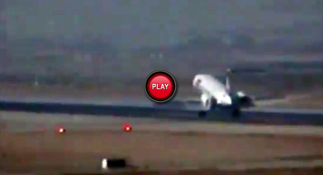  McDonnell Douglas MD-83 Crash Landing on Christmas Day Captured on Film