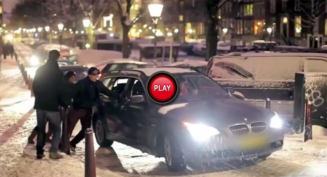  TomTom's Christmas Tale of Slippery Accidents [Video]