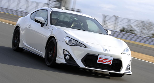  TRD Launches New Performance Line Accessories for Toyota 86 at Tokyo Auto Salon