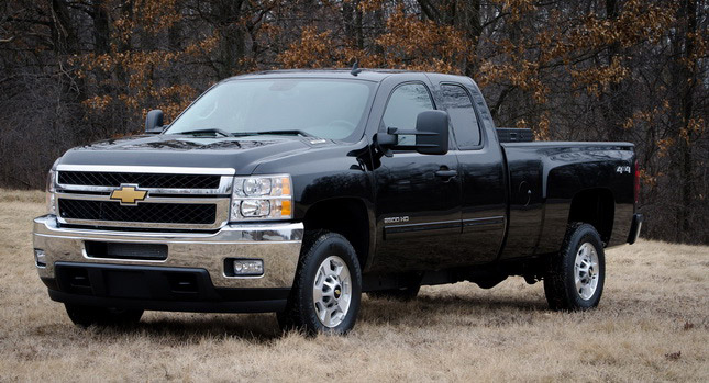  GM Launches Gasoline-CNG Bi-Fuel Versions of 2013 Chevy Silverado and GMC Sierra Pickups