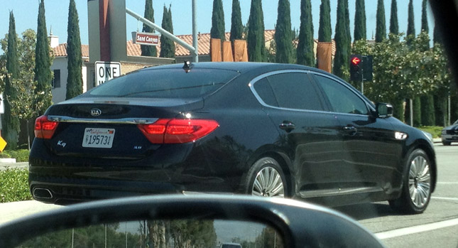  Kia's K9 Rear-Wheel Drive Flagship Spotted in California, is U.S. Debut Imminent?