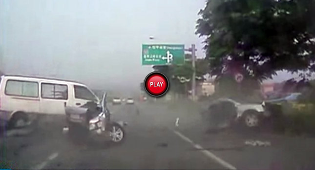  Terrifying Crash in South Korea Splits Hyundai Sonata in Two